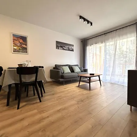 Apartment 3 Pieces, 2 Chambres, Balcon, Vue Briancon, Wifi Gratuit - Fr-1-330c-150 *