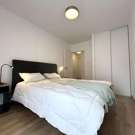 Apartment 3 Pieces, 2 Chambres, Balcon, Vue Briancon, Wifi Gratuit - Fr-1-330c-150 *